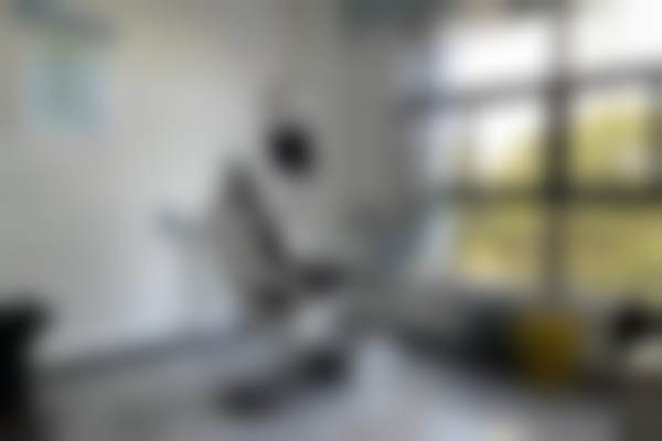 株洲优仕口腔门诊部来院指南与营业时间